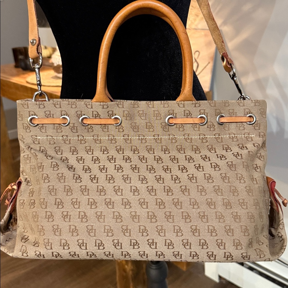 FOR BUNDLE Dooney & Bourke Brown Logo Satchel with Detachable Crossbody Strap - Picture 3 of 12